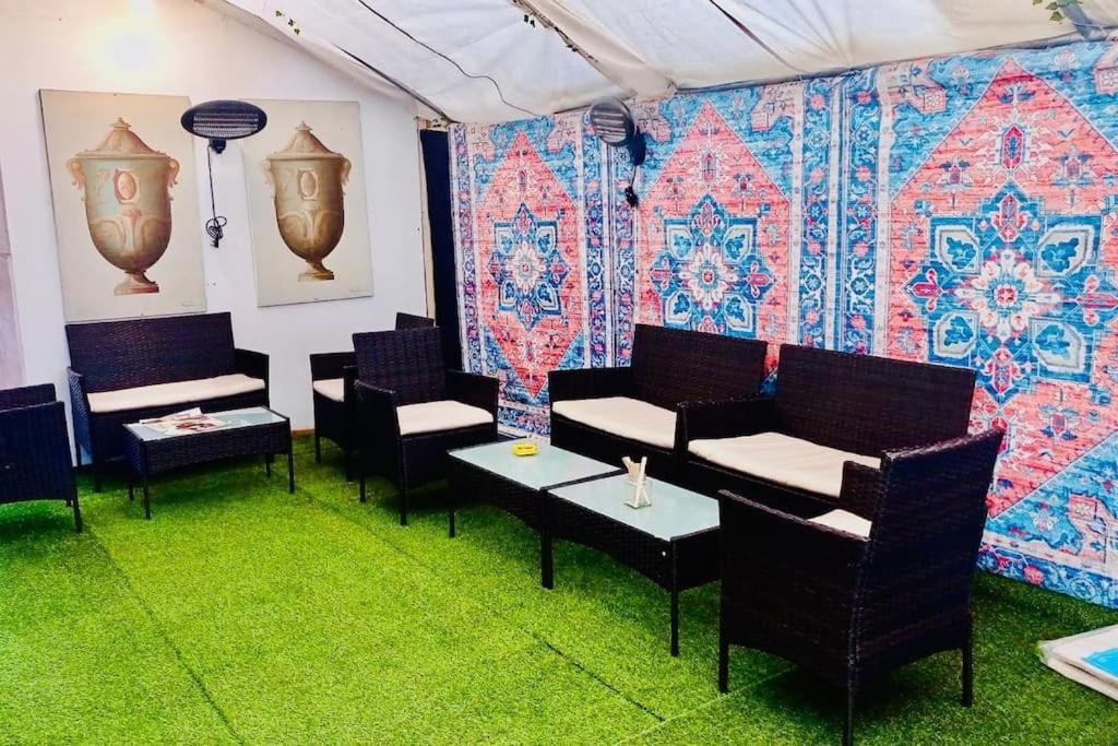 Cozy Studio Opposite Chelsea Stadium London Eksteriør bilde